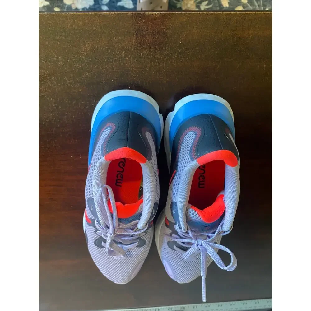 NWOT Nike Renew Lavender Ladies 9 Running Training Sneakers